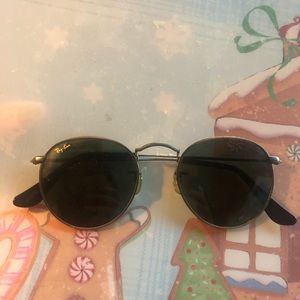 Retro ray ban sunglasses